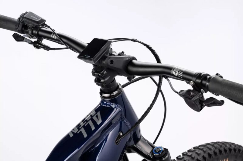 Haibike ALLMTN 6
VTT tout-suspendu ocean black/grey brillant 2025 – Image 3