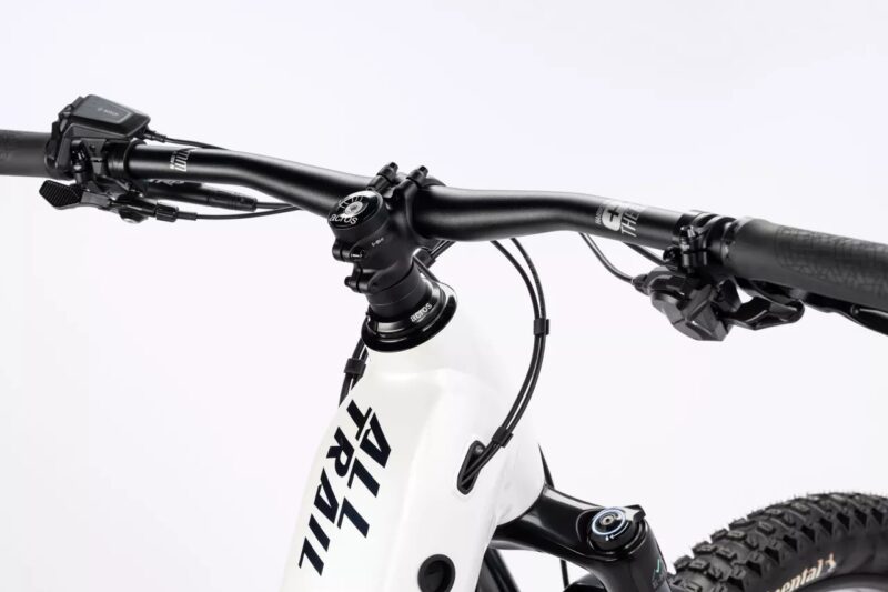 Haibike ALLTRAIL 8 Low 27.5 white/blue/gold brillant 2025 – Image 3