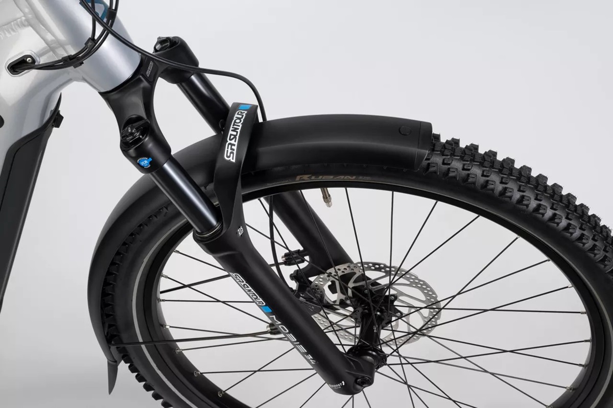 Haibike TREKKING 7 - High
Soft grey/red/blue brillant 2025 – Image 3