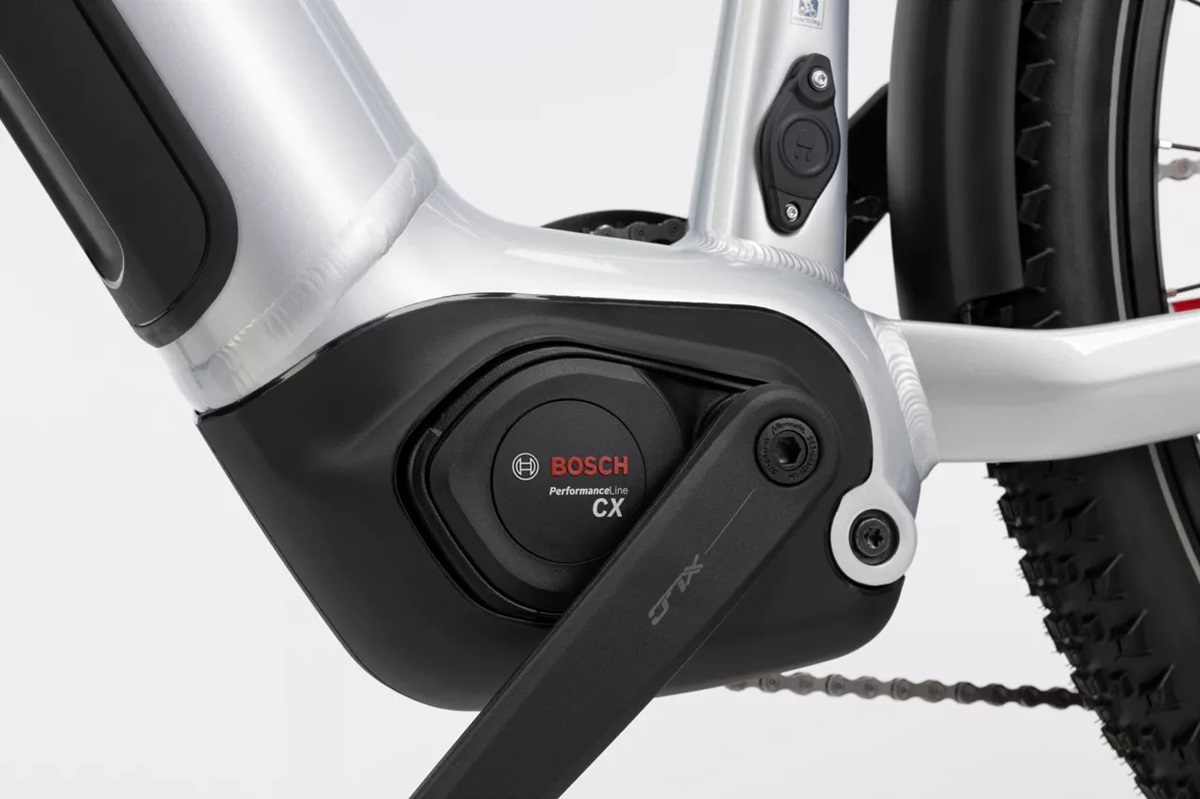 Haibike TREKKING 7 - High
Soft grey/red/blue brillant 2025 – Image 7