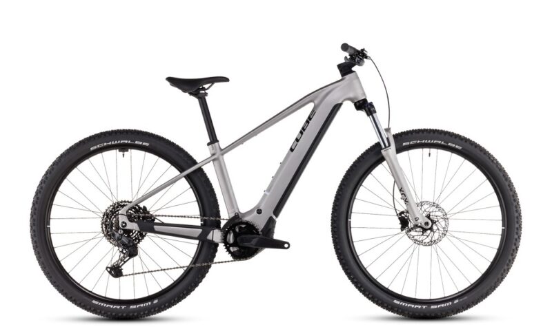 Cube Reaction Hybrid ONE 800 silver´n´black