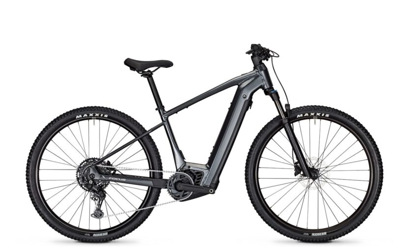 FOCUS JARIFA2 6.7 Diamondblack glossy
2025