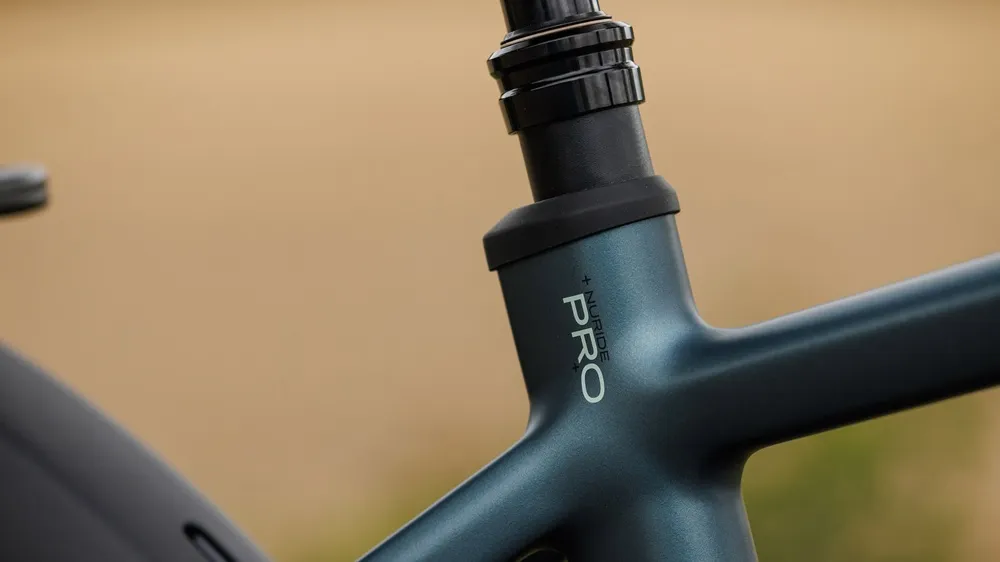 Cube Nuride Hybrid Pro 800 bleu sarcelle profond 2027 – Image 13
