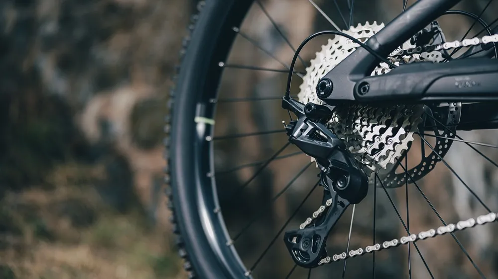 Cube Stereo Hybrid ONE44 HPC Race 800 charbon vert 2027 – Image 12