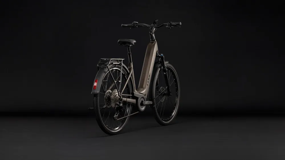 Cube Touring Hybrid Pro 800 métallisé noir 2027 – Image 4